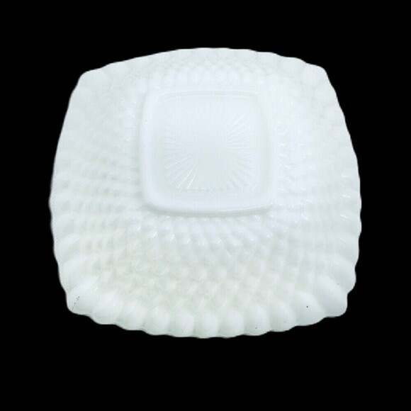 White Milk Glass Diamond Square Candy Trinket Dish Hazel Atlas - Picture 3 of 7